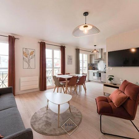 Royal Appartement Disneyland Bmyguest เซร์ริส ภายนอก รูปภาพ